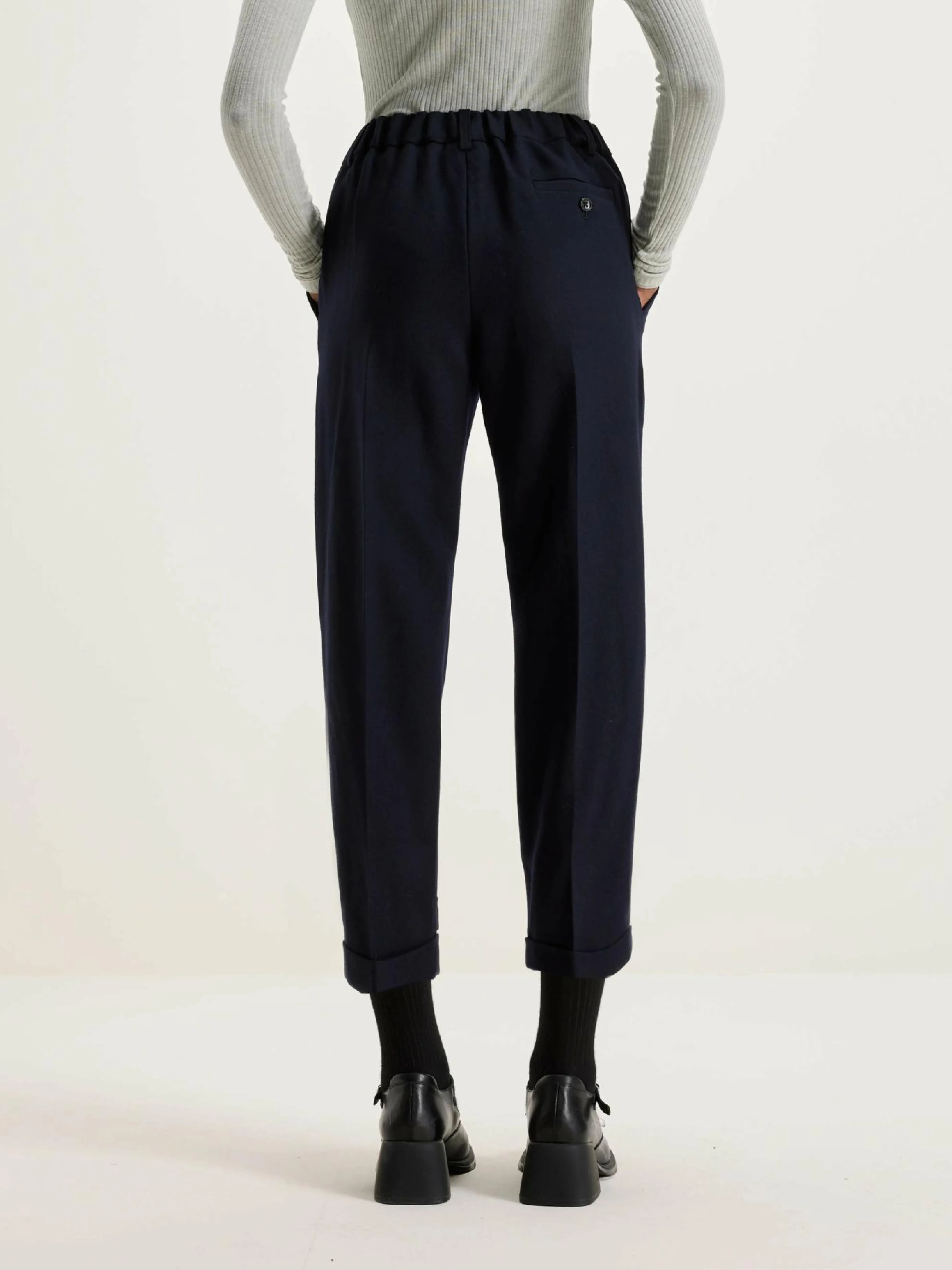 NICHOLSON & NICHOLSON Sand Boyfriend Broek Van Wol