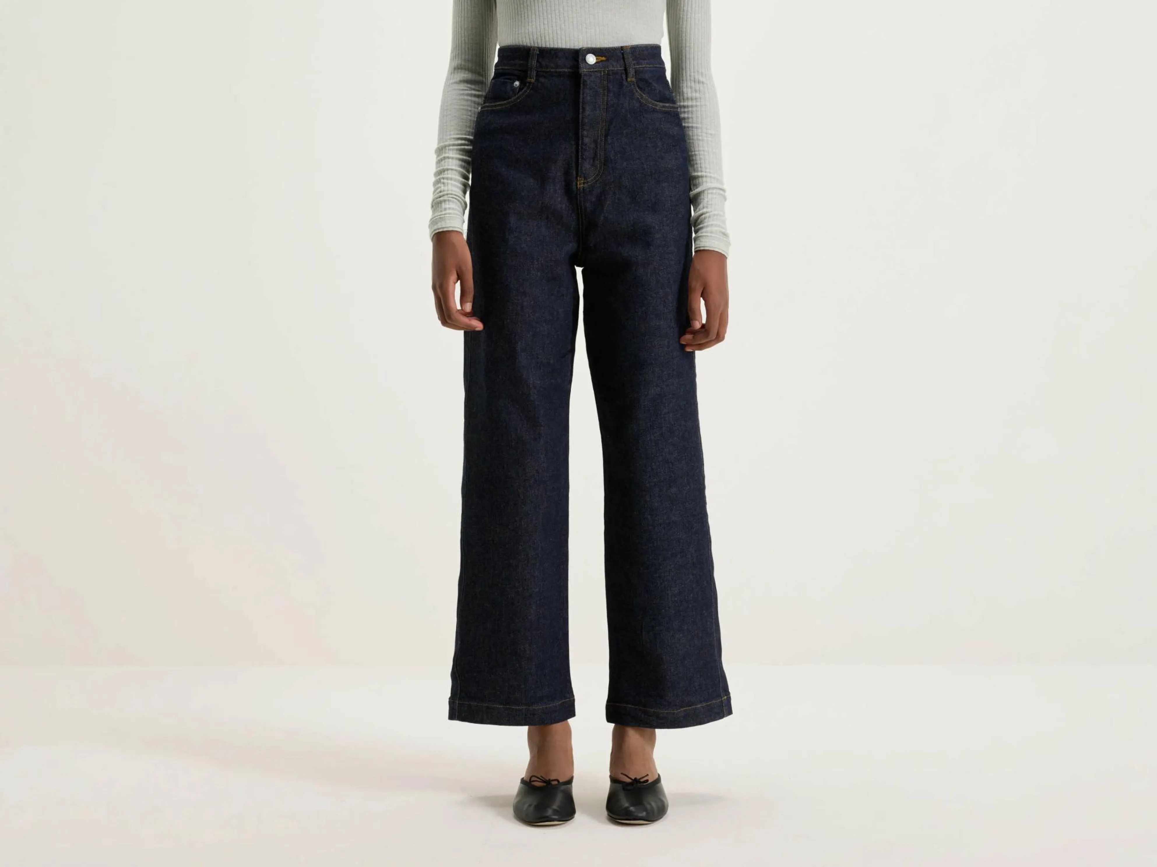 NICHOLSON & NICHOLSON Sophia Japanese Denim Jeans